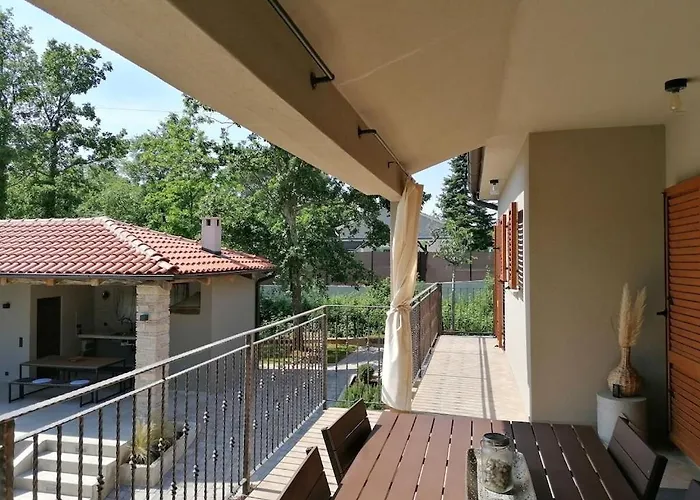 Prázdninový dům Vinoselo Comfortable Vranje Selo